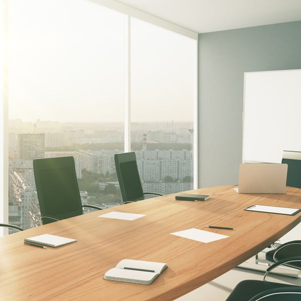 半蔵門・麴町・永田町で事業再生なら経営コンサルも可能な当事務所へ